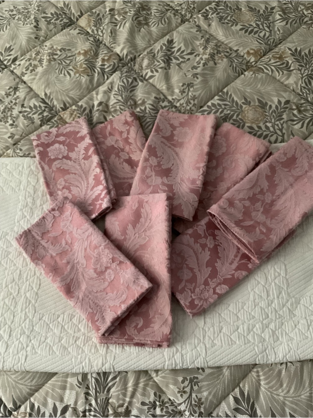 Set of 8 Pink Floral Damask Napkins - Jacquard Table Linens